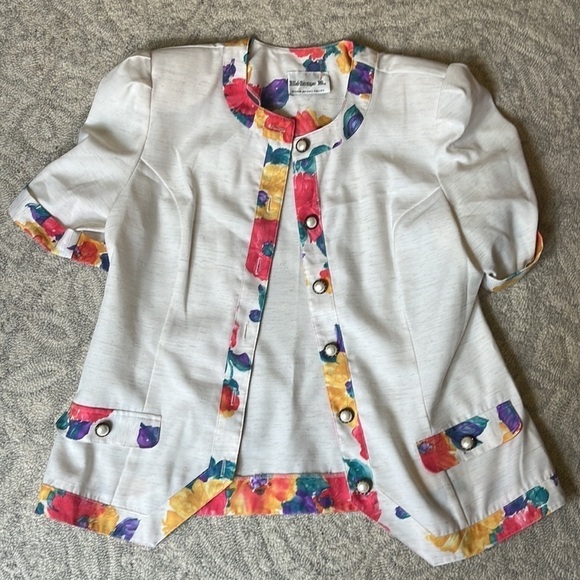 Vintage Floral Print Skirt Suit - Picture 2 of 7